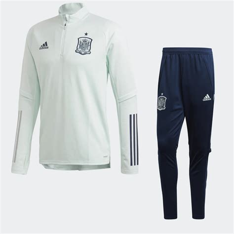 alle trainingspakken van spanje adidas met rond logo|Show je klasse in onze voetbal trainingspakken .